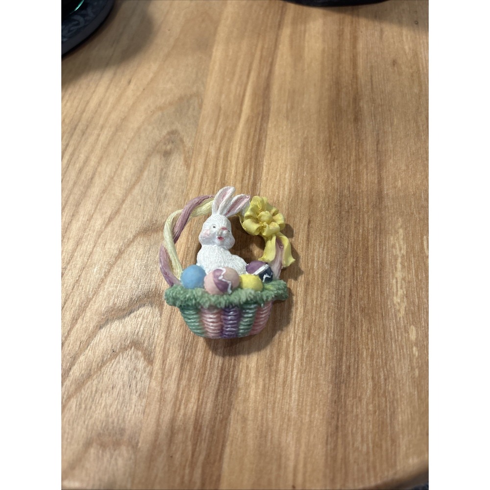 Easter Bunny Basket Brooch